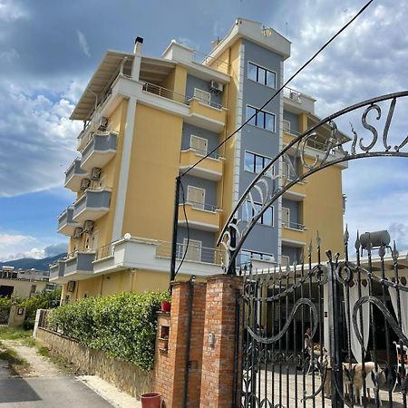 Apartments Rezidenca Sinani Orikum Exterior foto